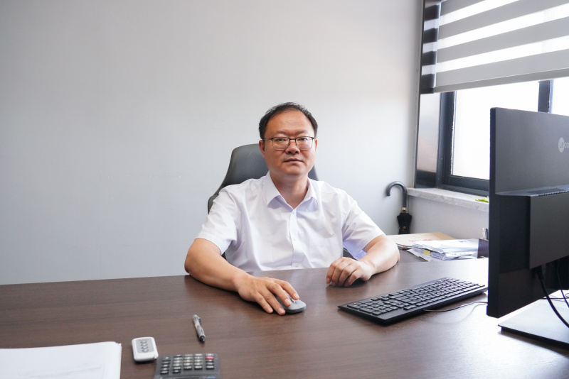 1753685820413947x16a.jpg 齊活了,優(yōu)秀共產(chǎn)黨員 李忻.jpg